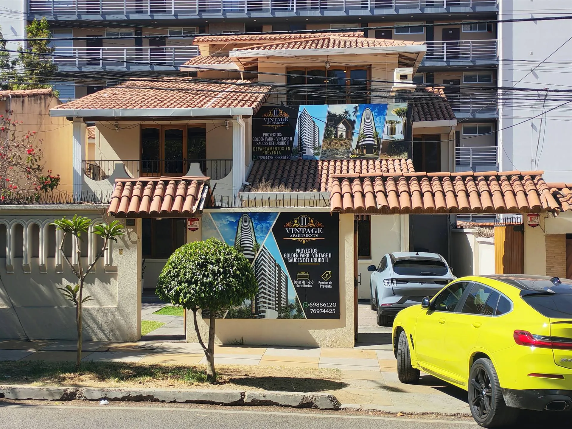 Fachada de la oficina de ZAHADID en Cochabamba